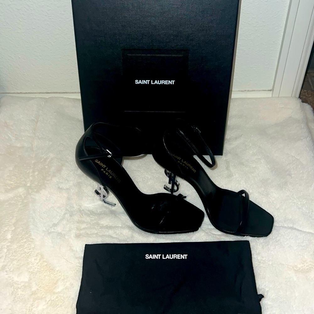 Yves Saint Laurent OPYUM 110 YSL HEELS SZ 39